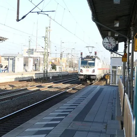 Neues In Langen - 15 Km Bis Frankfurt, Messe Und Flughafen - 50 Qm - Modern, Sonnig Mit Balkon In Ruhiger Lage - Hochwertige Ausstattung Und Vollstandige Kuche - Einfach Schon